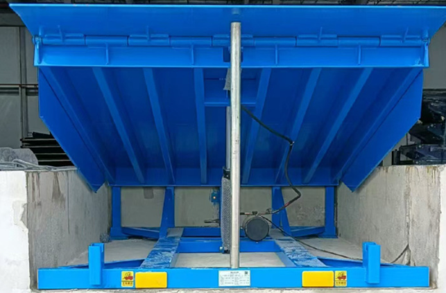 武夷山固定式登车桥应用